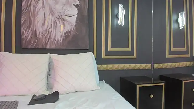 mia_watsonn_'s Live XXX Chat