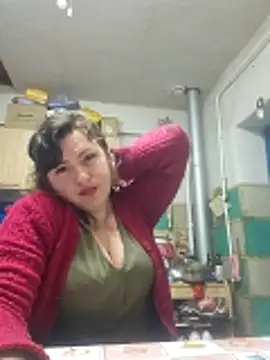 Chat +18 de Jyleta ao vivo