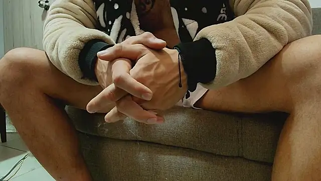 thomas_gun: απευθείας συνομιλία ΧΧΧ