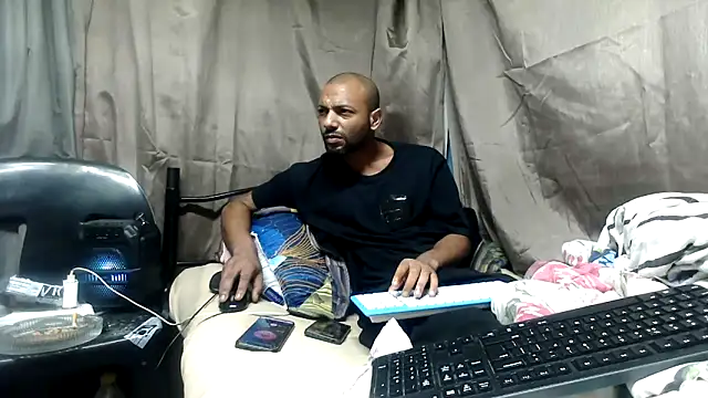 Camodick Chat XXX live