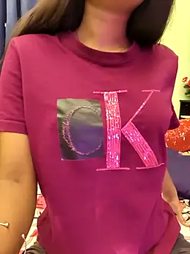 Chat XXX en directo de yhona_darling