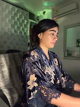 Онлайн чат XXX ZarahEvans