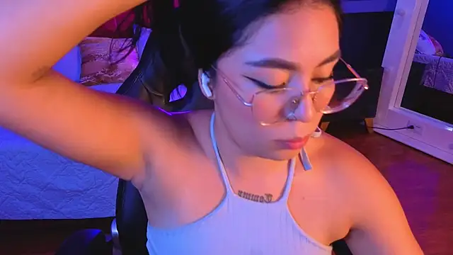 valkyria_12's Live XXX Chat