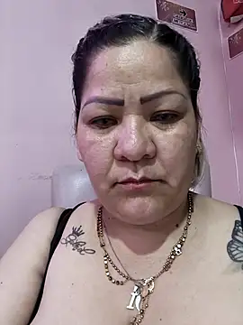 Chatroom XXX en direct de Dalessa_Bigtits