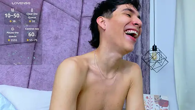 AronTawers Webcam Show