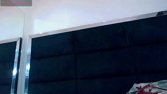 Онлайн чат XXX princessrainbowx