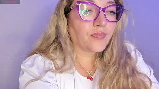 Naty_Mature_'s Live XXX Chat