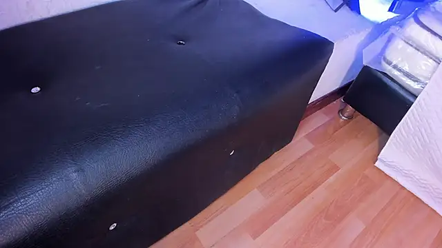 Webkamerová show Lizzy_red_