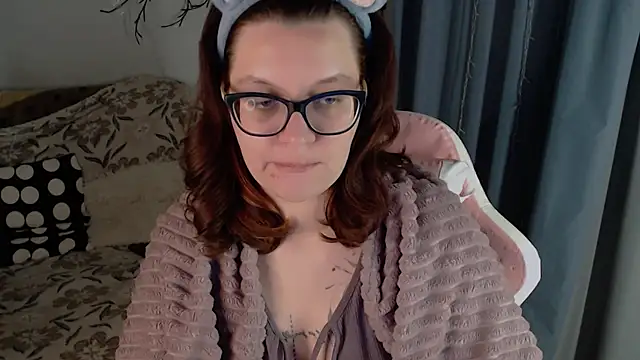 Živý XXX chat Milaniya_Poolys