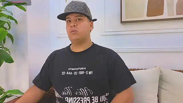 Naim_Bennetsex 现场XXX聊天