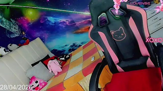 Nella_Dolls' Webcam Show