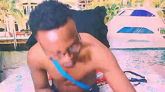 Chat XXX en directo de EbonyTiger69