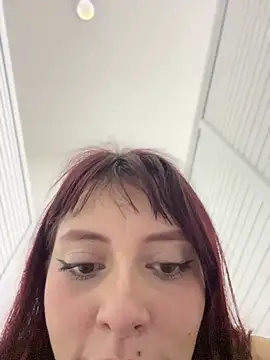 RojitasTeaseX_: онлайн-секс-чат