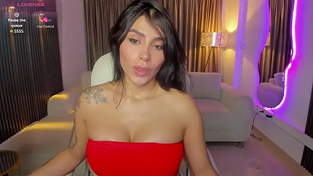 Sarah_Stone_: онлайн-секс-чат