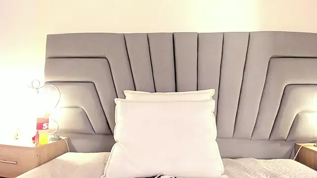 Maia_520 Live XXX-chat