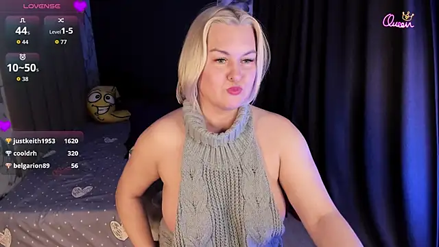 دردشة YolandaKiss الجنسية المباشرة