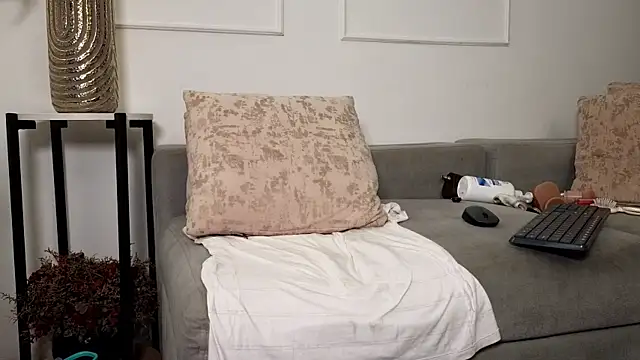 Chat +18 de anellejones ao vivo