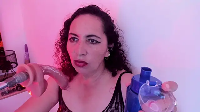 Luna_Naughty1's Live XXX Chat