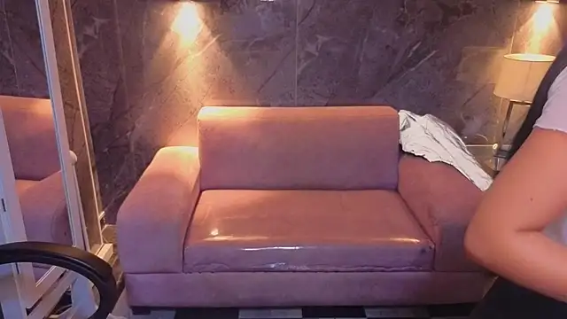 Sophie_jones_b's Live XXX Chat