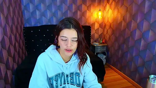 دردشة LiaHarryis الجنسية المباشرة