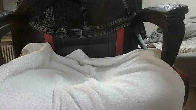 Maximus9494 Webcam show