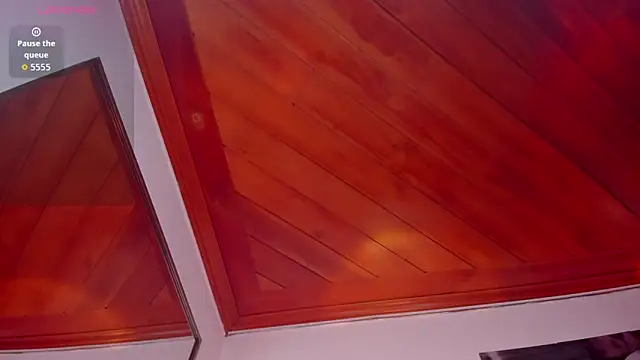 SharonLovee 即時 XXX 聊天