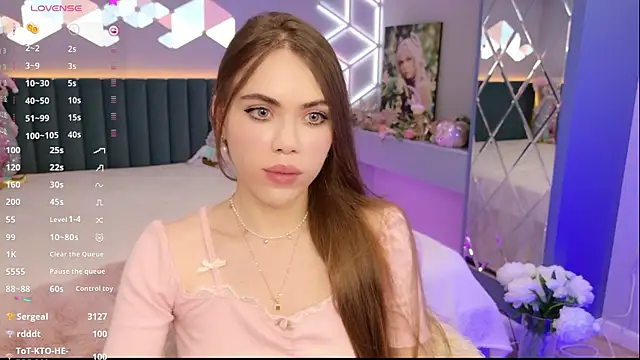 MimiForce Chat XXX in diretta