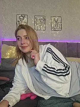 Gattino_Cattivo Chat XXX in diretta