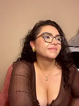 AlmaraRouge's Live XXX Chat