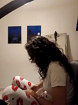 แชท XXX สดของ Lolaa92i