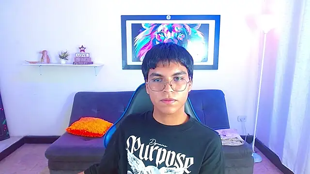 Maecum18 Live XXX-Chat