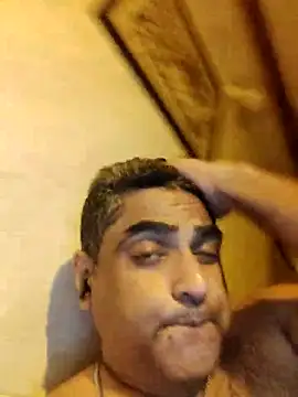 Chat +18 de hardnhornybull ao vivo