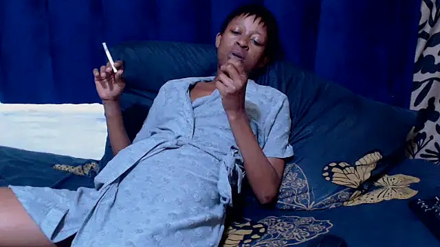 Онлайн чат XXX Sexynaughty23