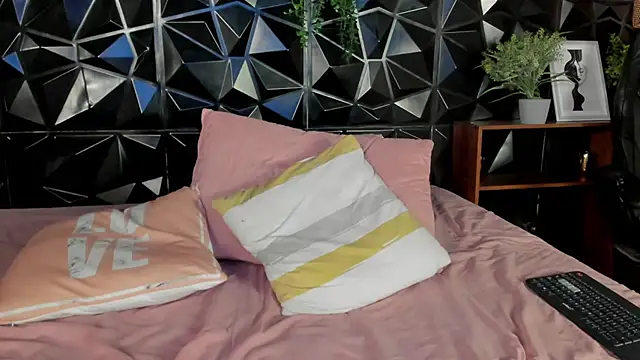 elliot_coltonn Live XXX chat