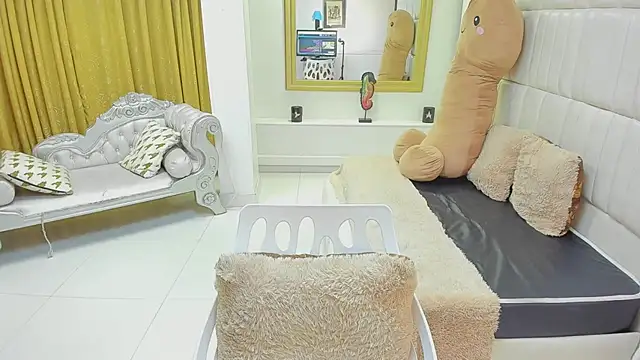 gaby_trent লাইভ XXX চ্যাট