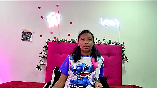 Ellie_Cute7's Live XXX Chat