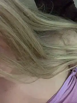 Show de bebezinhafogoza na webcam