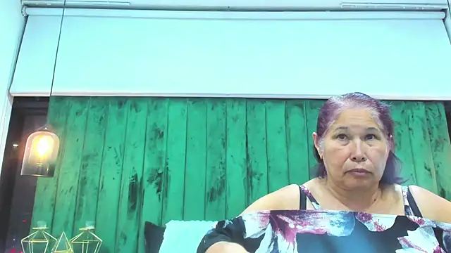 Chatroom XXX en direct de girl_amada