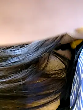 mini27mimi 即時 XXX 聊天