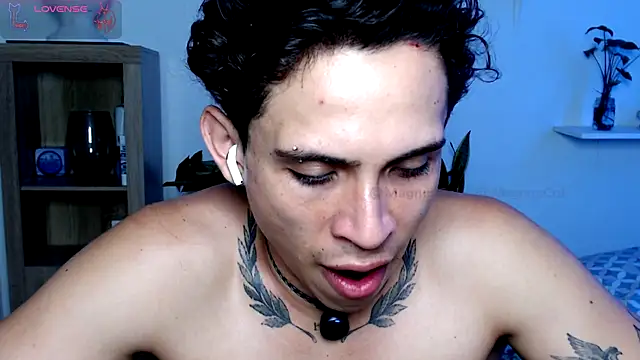 Chat XXX ao vivo de Magnuz_Col