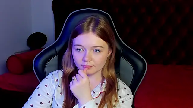 ElinaVale – webcam-show