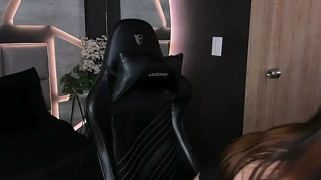 DakotaRussell_'s Live XXX Chat