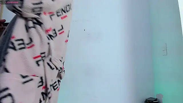 lucius_morningstar – Naživo XXX chat