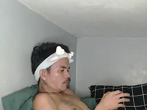 Natsboii Pertunjukan Webcam