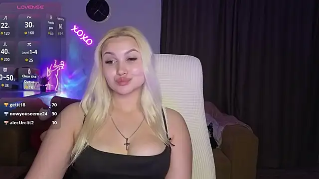 adrelaxina's Live XXX Chat