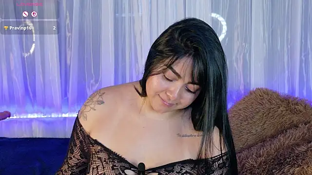 Victoria_Jonhss Chat XXX in diretta