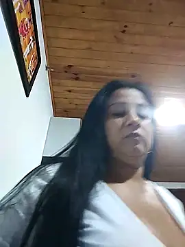 _Dr-Luna_1 élő XXX-chatje