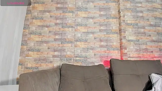 Chat XXX en directo de brad_Browns