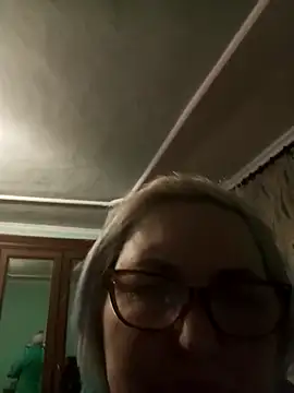 AureliaSky598 – Kamerová šou