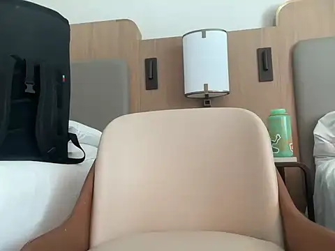 puckdaddy live XXX chat